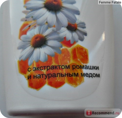 Шампунь Крымская Роза Медовый для всех типов волос фото