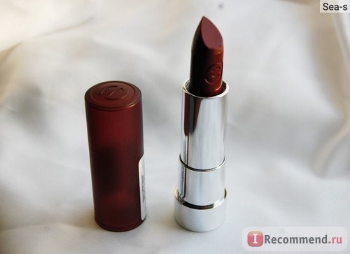 Essence Matt Matt Matt Lipstick Оттенок: 08 - It's a Statement 