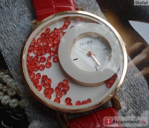 Наручные часы Aliexpress Fashion Woman Watch Gravel Decoration Ladies' Wrist Watch фото
