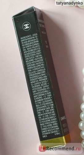 упаковочка пробника туши для ресниц Chanel Dimensions de Chanel Mascara в оттенке 10 - Noir