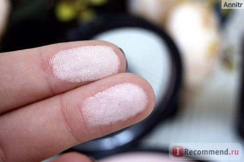 Хайлайтер Rouge Bunny Rouge Highlighting Powder Loves Lights фото