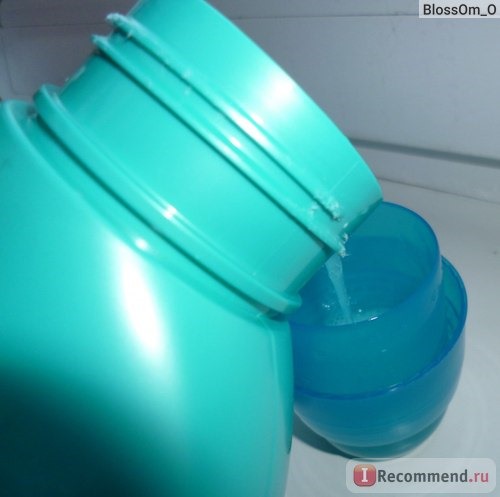 Жидкое средство для стирки Perwol ReNew color фото