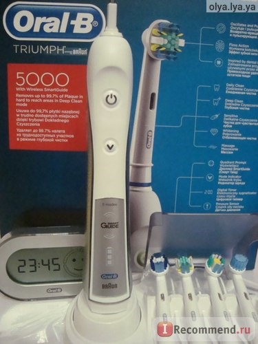 Электрическая зубная щетка Braun Oral-B Triumph 5000 фото