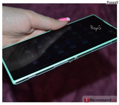 Мобильный телефон Sony Xperia C3 dual фото