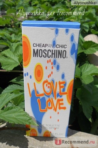 Moschino Cheap and Chic I Love Love фото