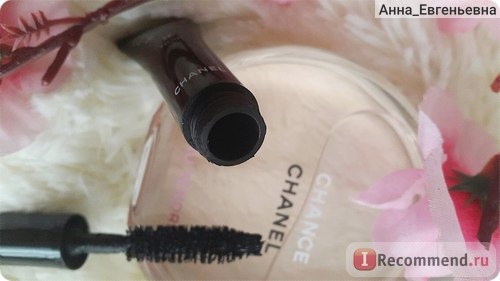 Тушь для ресниц Chanel Dimensions de Chanel Mascara фото