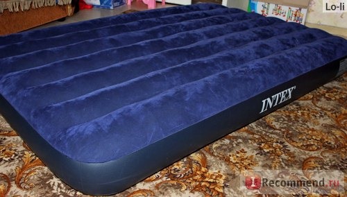 Надувные кровати матрасы INTEX фото