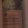 Шампунь Thitiphuri herbal magic indulgence Kaffirlime herbal hair shampoo фото
