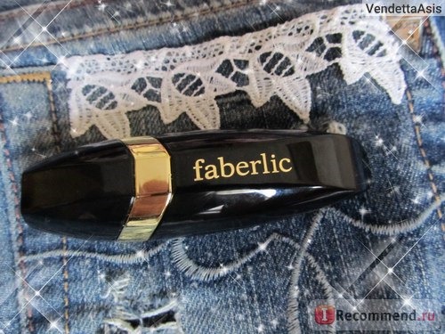 Губная помада Faberlic Сатиновая 