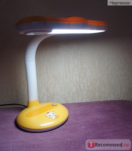 Настольный светильник ЭРА Kids NL-251 под энергосберегающую лампу фото