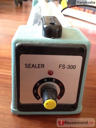 Машинка для запаивания пакетов Hualian Impulse sealer фото