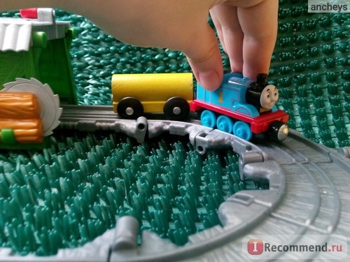 Fisher-Price Thomas & friends Take-n-Play 