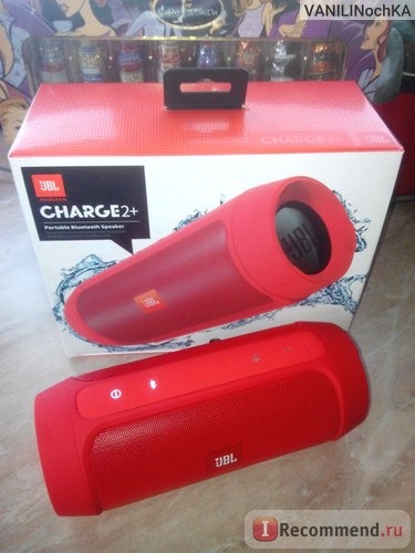 Портативная колонка JBL Charge 2+ фото