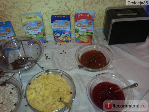 Детские завтраки в отеле Корал
