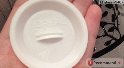Крем для лица L'Oreal Увлажнение Эксперт для чувствительной кожи (масло камелии) фото
