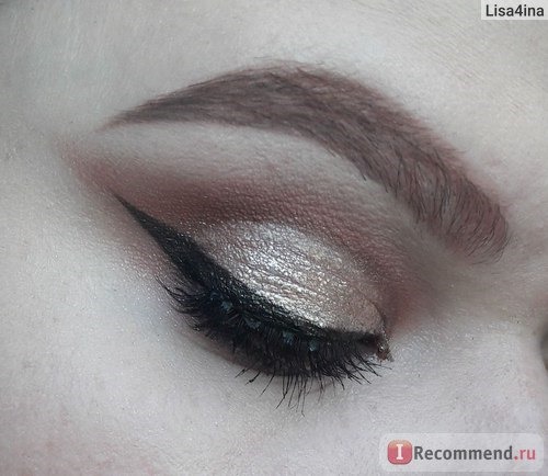 Тени для век Makeup Revolution Awesome Metals Eye Foils фото