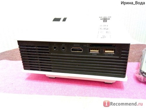 Проектор ZHG UC40 Full HD 1080p HDMI ЖК мини для видео игр телефильм, 800lumen, родное разрешение 800 * 600, uc40 + фото