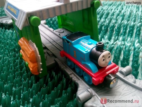 Fisher-Price Thomas & friends Take-n-Play 