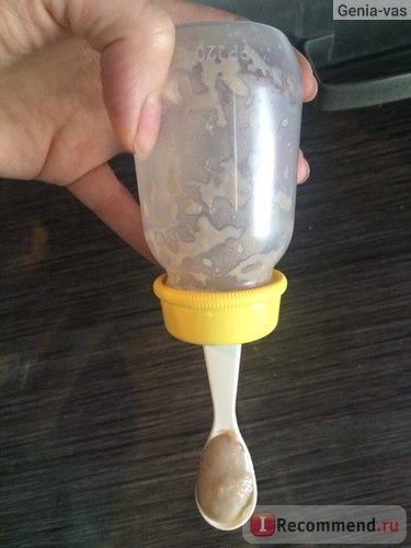 Бутылочка для кормления Pigeon с ложкой, 120 мл. фото