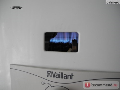 Газовая колонка VAILLANT atmoMAG pro Газовый проточный водонагреватель с пьезорозжигом MAG pro 11-0/0 XZC+ фото