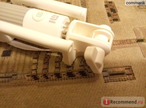 Монопод для селфи Xiaomi Bluetooth Selfie Stick Remote Control Monopod for Android/iOS Phone фото