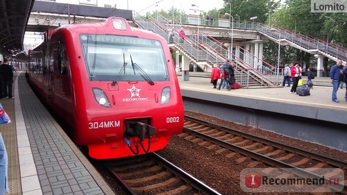 Аэроэкспресс их Москвы в Шереметьево.