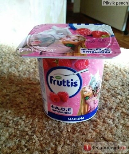 Йогурт Fruttis Герои Disney малина, 2,5% фото