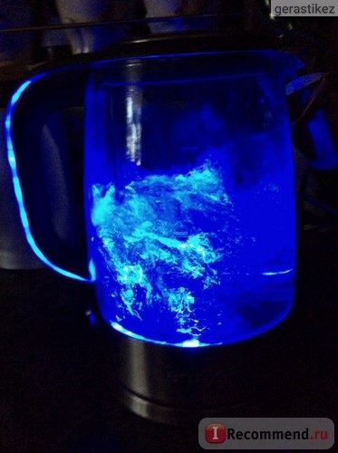 Чайник Bork K515 стеклянный с подсветкой фото