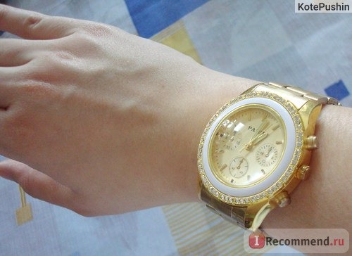 Наручные часы Tinydeal Fashion Round Case Quartz Analog Wristwatch Timepiece with Stainless Steel Band & Rhinestones for Girls Women WWM-228991 фото