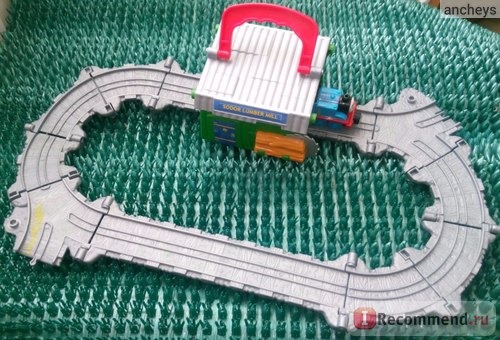 Fisher-Price Thomas & friends Take-n-Play 