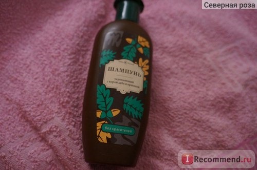 Шампунь Невская косметика для волос с корой дуба и крапивой фото