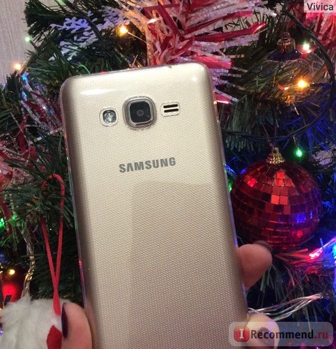 Мобильный телефон Samsung Galaxy J2 SM-J200 фото