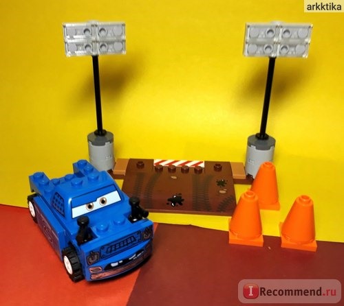 Lego Juniors 10744 Thunder Hollow Crazy 8 Race/Гонка Сумасшедшая восьмерка фото