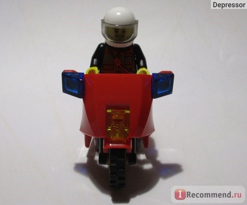Lego City 60000 - Fire Motorcycle\Пожарный Мотоцикл фото
