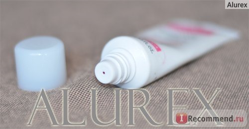 Крем для лица Uriage от купероза Roseliane фото