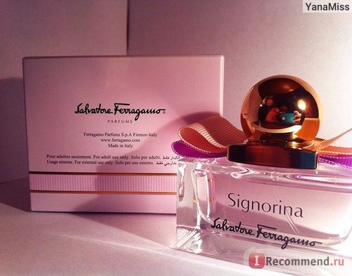 Salvatore Ferragamo Signorina Eau de Toilette фото