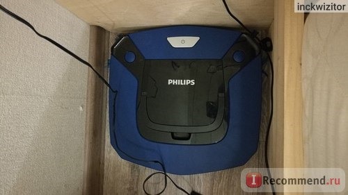 Робот-пылесос Philips SmartPro Easy FC8792 фото