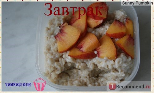 Овсяная каша с персиками 