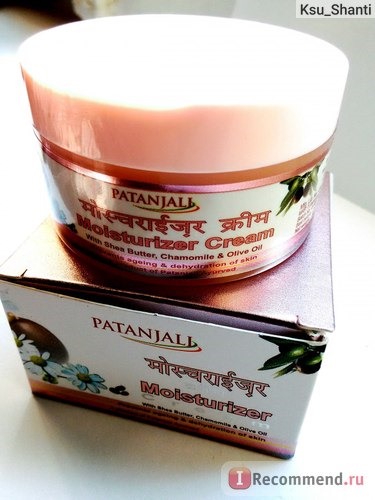 Крем для лица Patanjali Moisturizer Cream with Shea Butter, Chamomile & Olive Oil Review фото