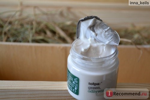 Крем для лица Tolpa Green Nutrition Smoothing Cream with Regenerative Effect фото
