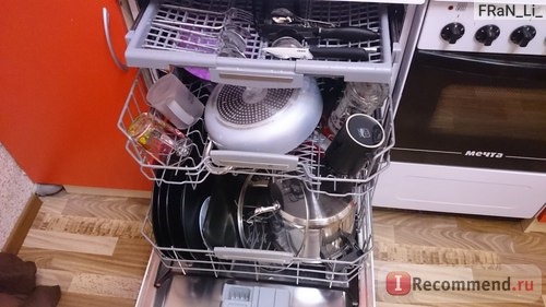 Посудомоечная машина Hotpoint-Ariston LFF 8S112 фото