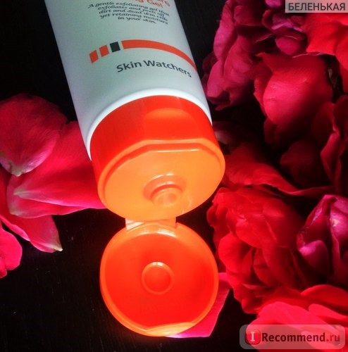 Пилинг для лица и тела Skin watchers papaya moisture peeling gel фото