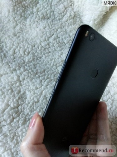 Мобильный телефон Xiaomi Mi Max 2 фото