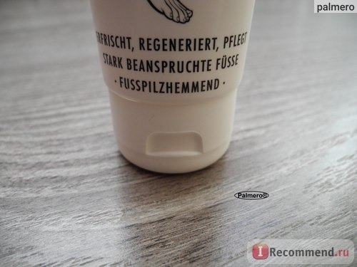 Крем для ног Teeprosyn Fusspflege creme (100ml) с маслом чайного дерева фото