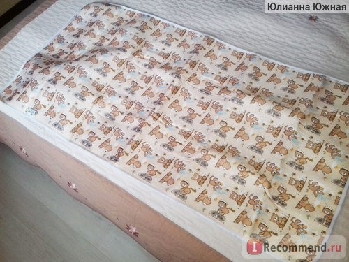 Наматрасник детский GlorYes! на детскую кроватку 120 на 60 дышащий и непромокаемый с 3D слоем на резинках фото