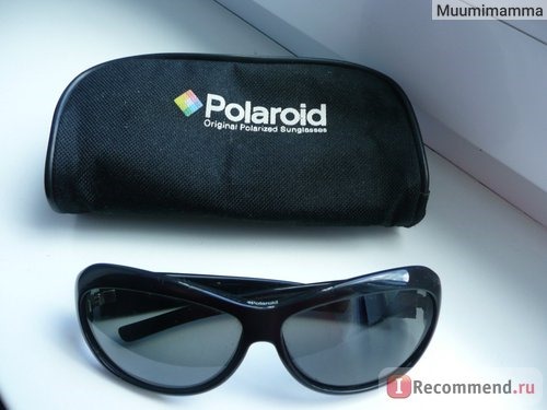 Солнцезащитные очки Polaroid.