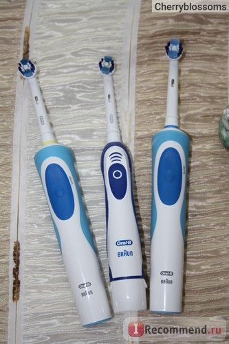 Зубная щетка Oral-B DB4 Precision Clean на батарейках фото