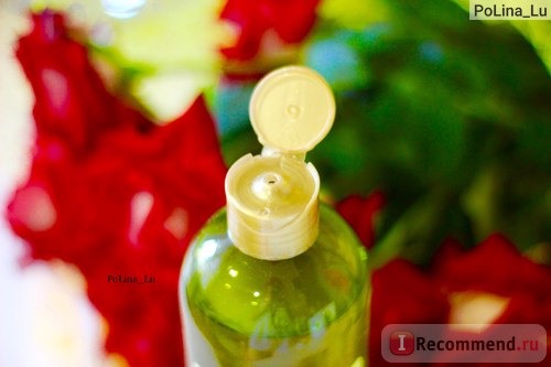 Успокаивающий шампунь Pharma Calme для чувствительной кожи головы от GreenPharma