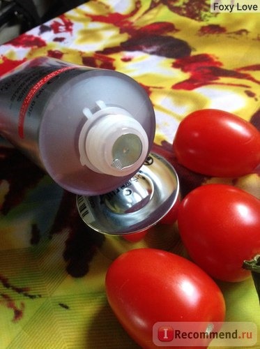 Шампунь Vegetable Beauty Ревитализирующий с экстрактом помидора фото