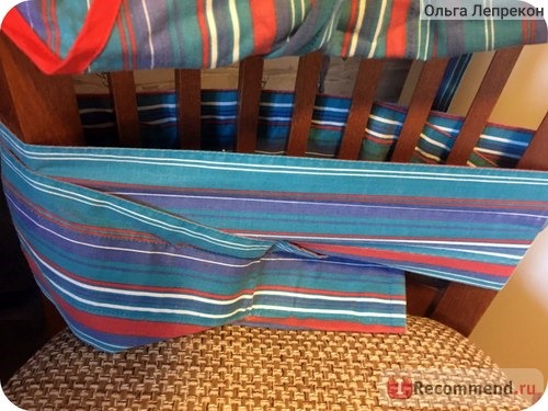 Широкая полоса ткани используется опционально - если спинка стула требует того 